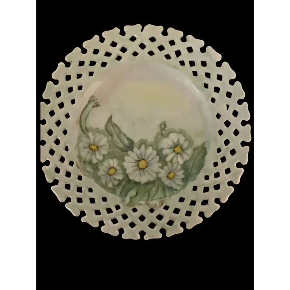 Vintage reticulated 4 milkglass fruit plates  decorative purposes w/ Signature